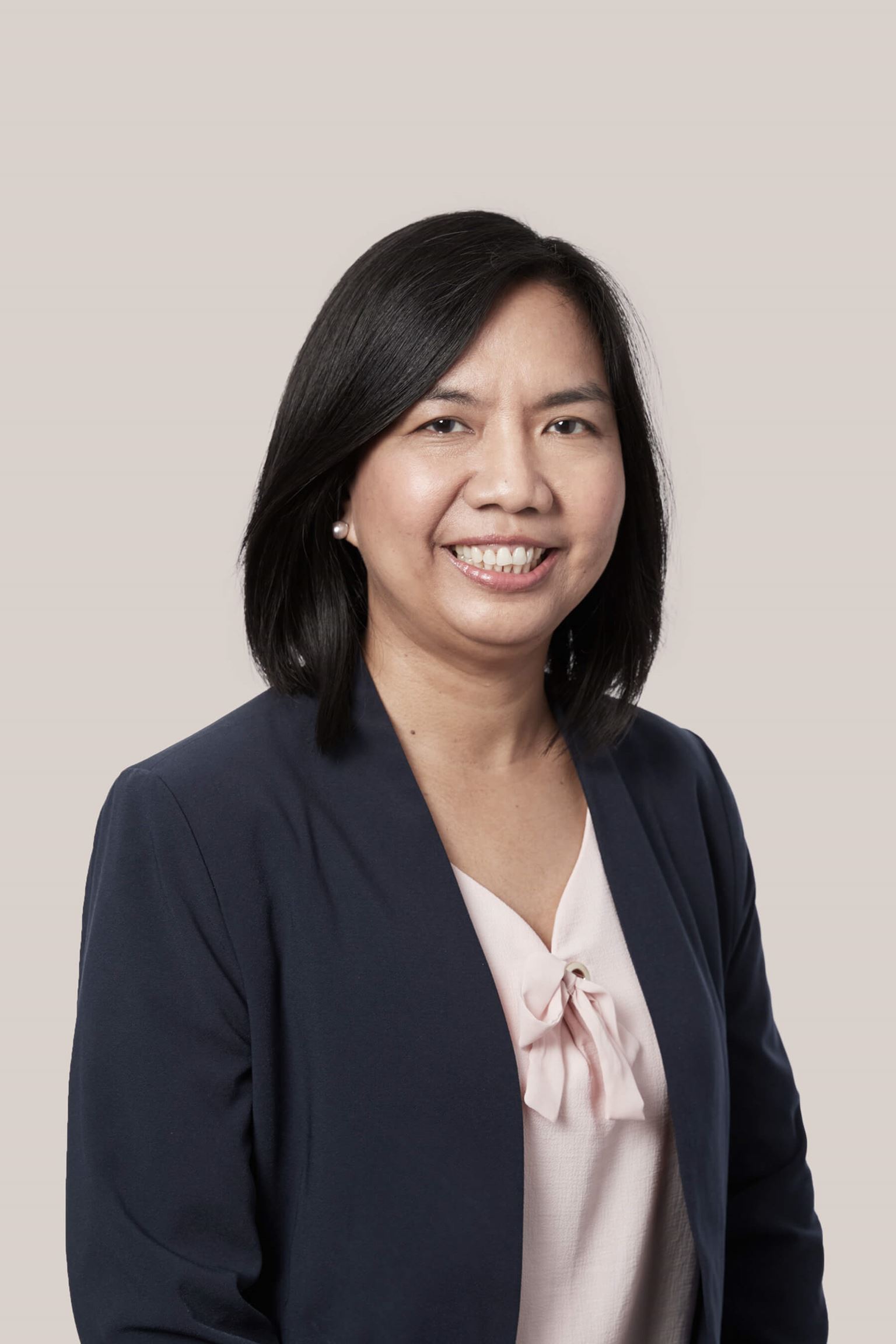 Mylyn Viray Toronto Paralegal/Law Clerk