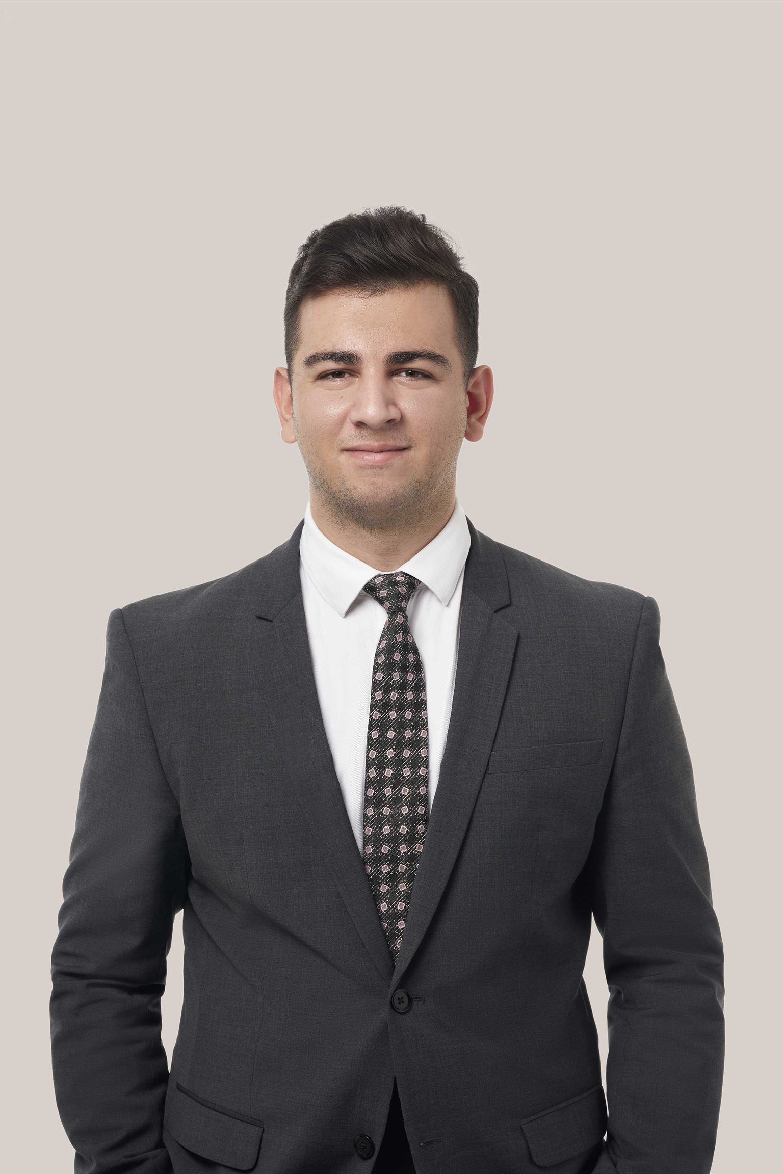 Nicolas Sayour, Associate | Corporate/Commercial