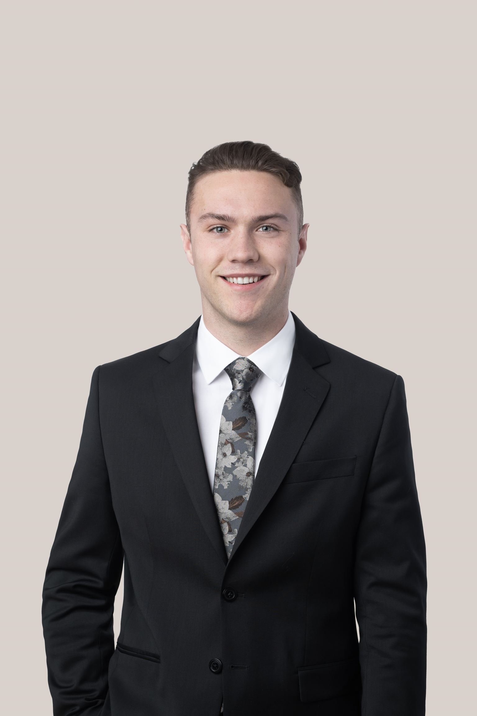 Tommy Giroux-Latouche, Associate | Corporate/Commercial