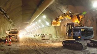 tunnel de construction