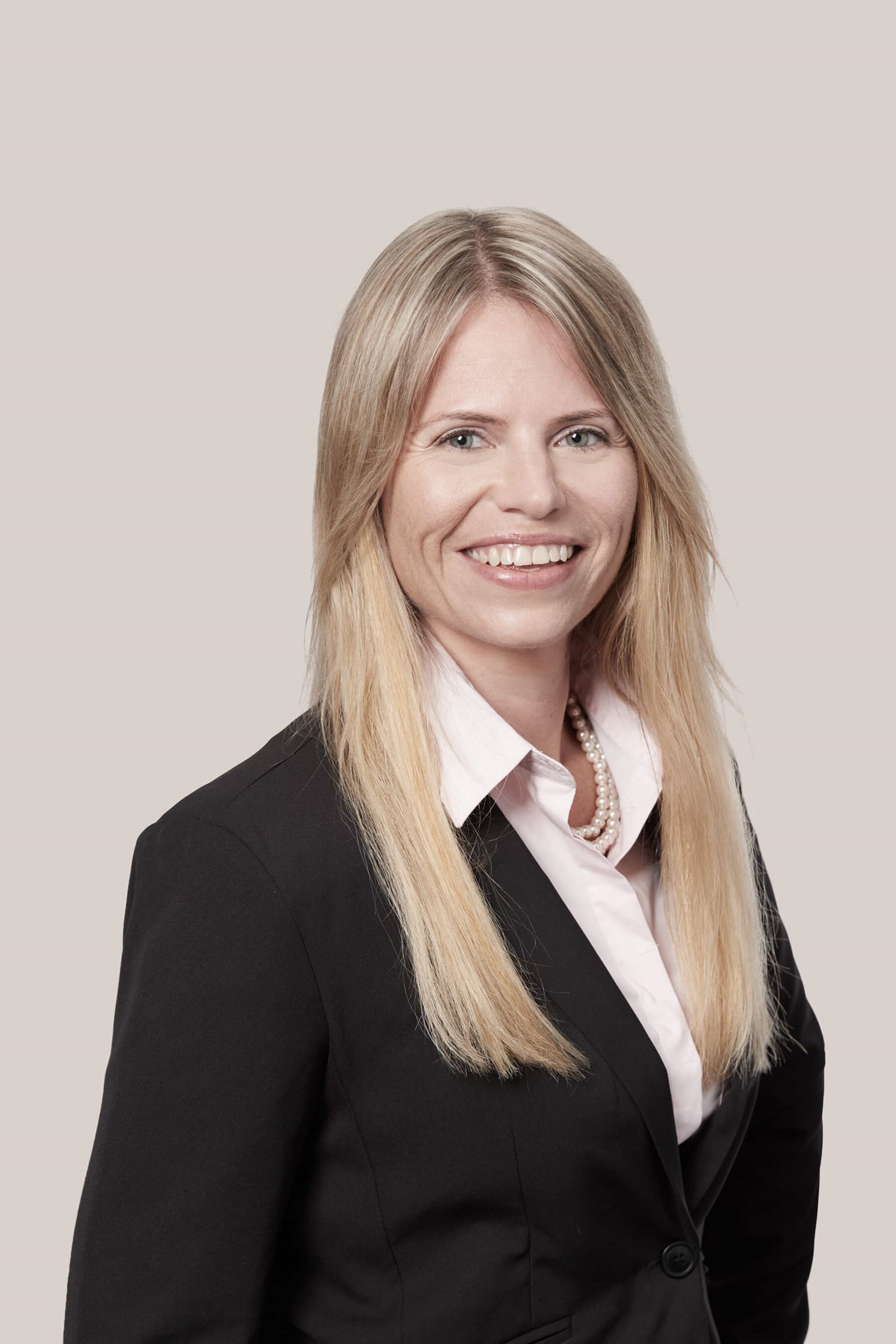 Danielle Walker Toronto Paralegal/Law Clerk