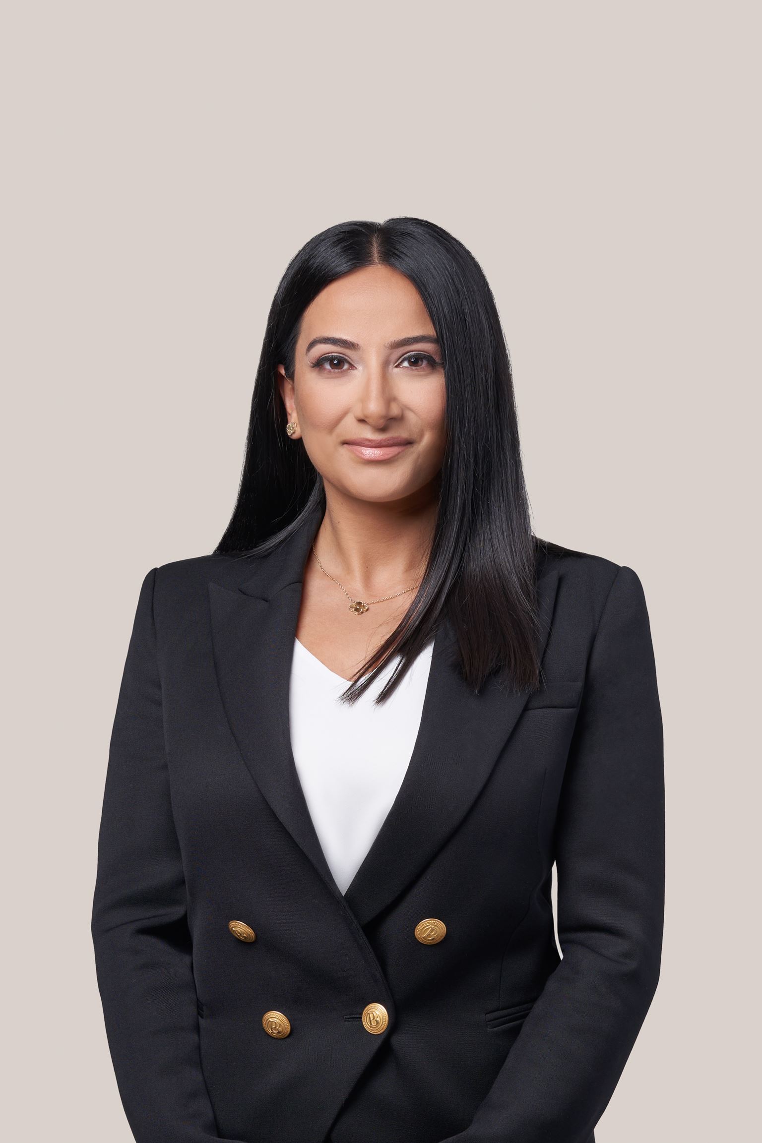 Anna Baghramyan, Avocate | Droit immobilier