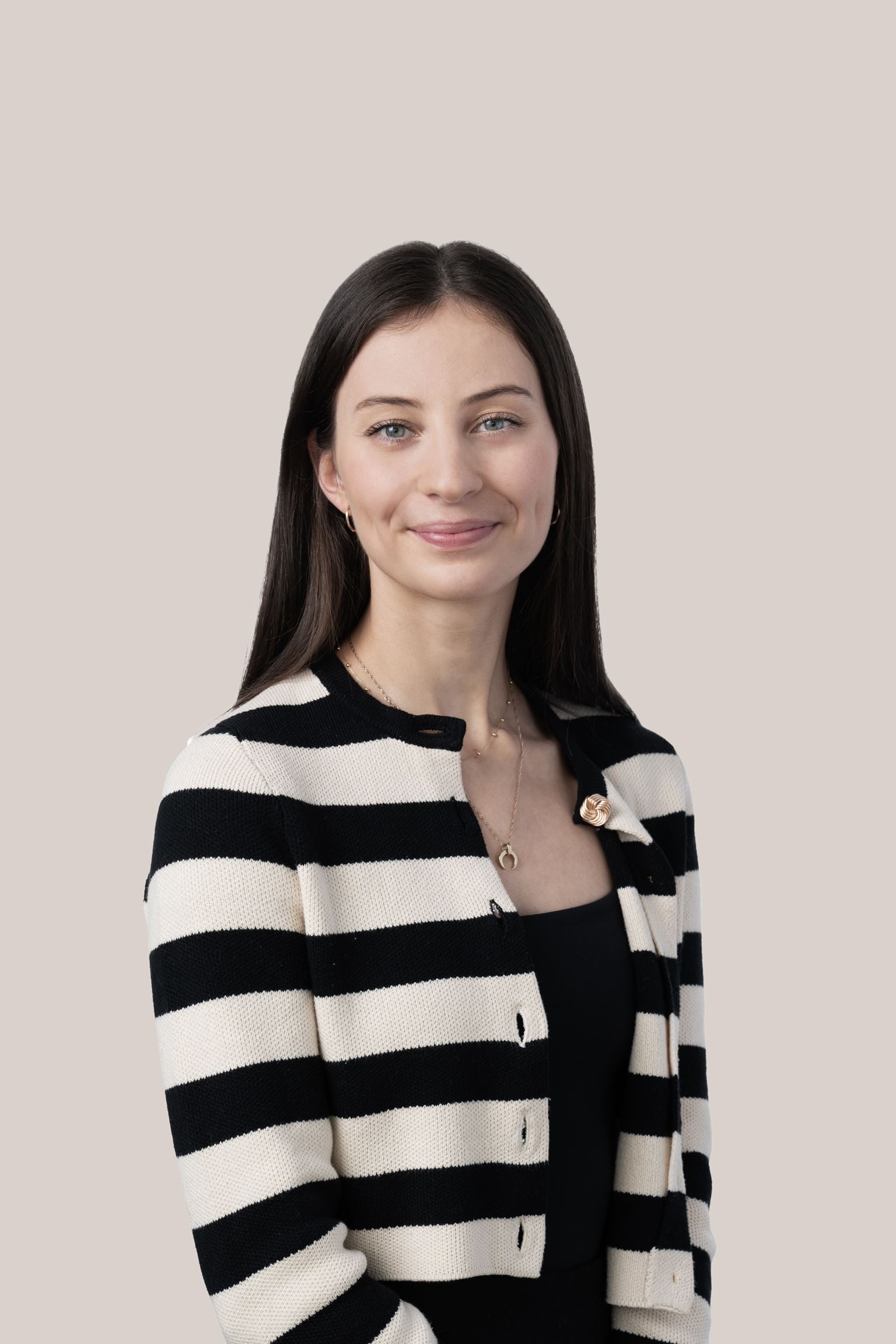 Anne Sophie Moreau, Paralegal | Corporate/Commercial