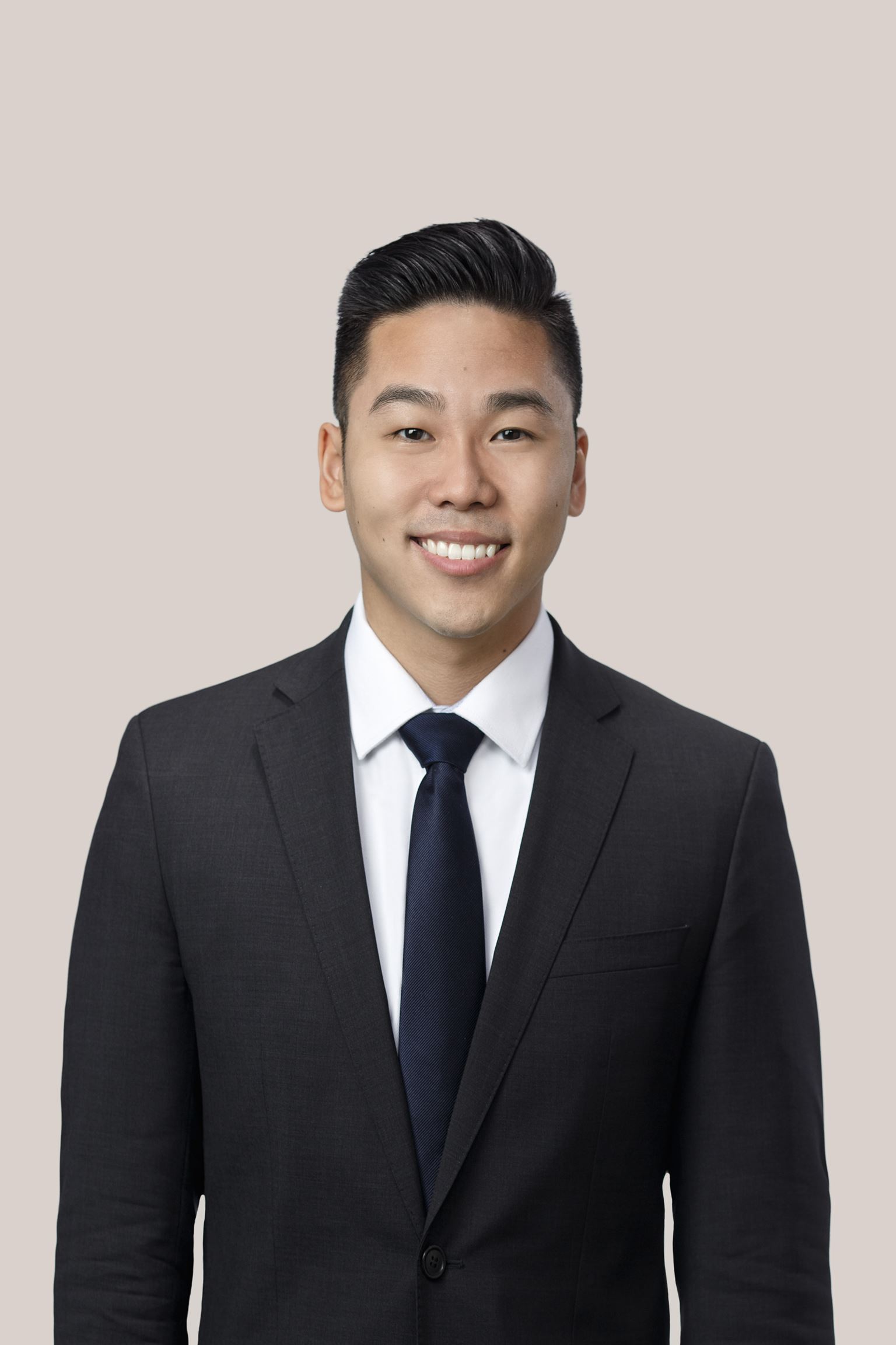 Gabriel Lam, Associate | Capital Markets, Mergers & Acquisitions